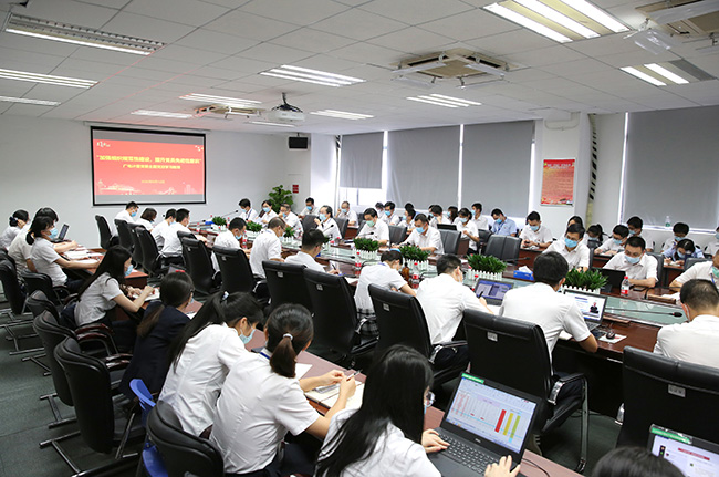 主題黨日丨加強組織規范性建設，提升黨員先進性意識